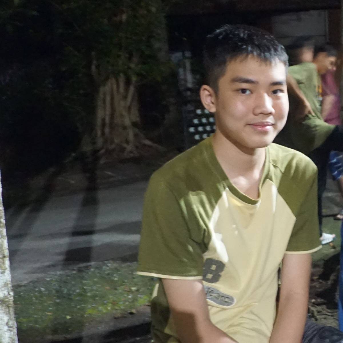 ธนภัทร ทองวิทูโกมาลย์